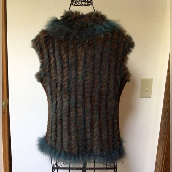 Dana Stein Rabbit and Racoon trimmed Fur Vest, XS - Picture 4 of 8
